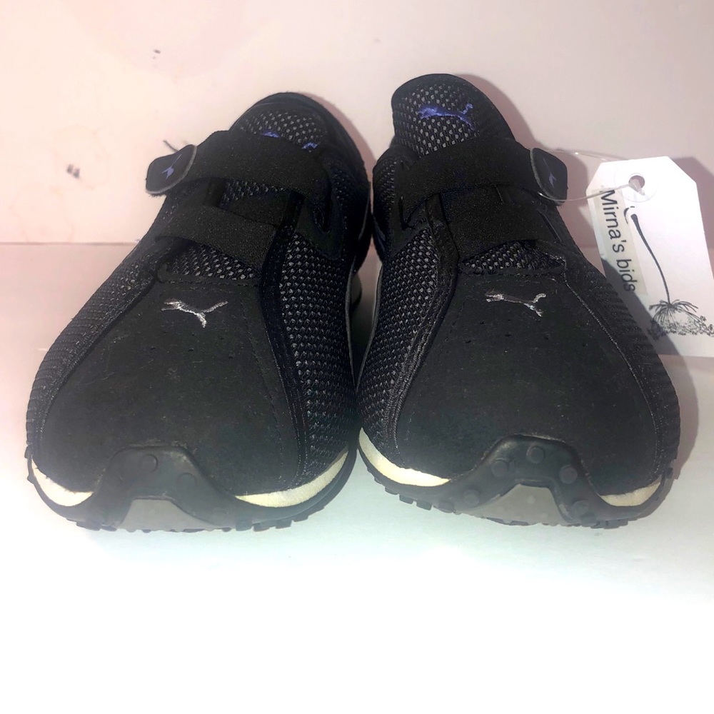 Puma tennis shoes